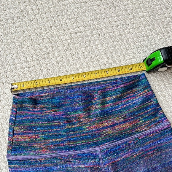 Peloton x With vintage capris size Small - like new! - Picture 5 of 7